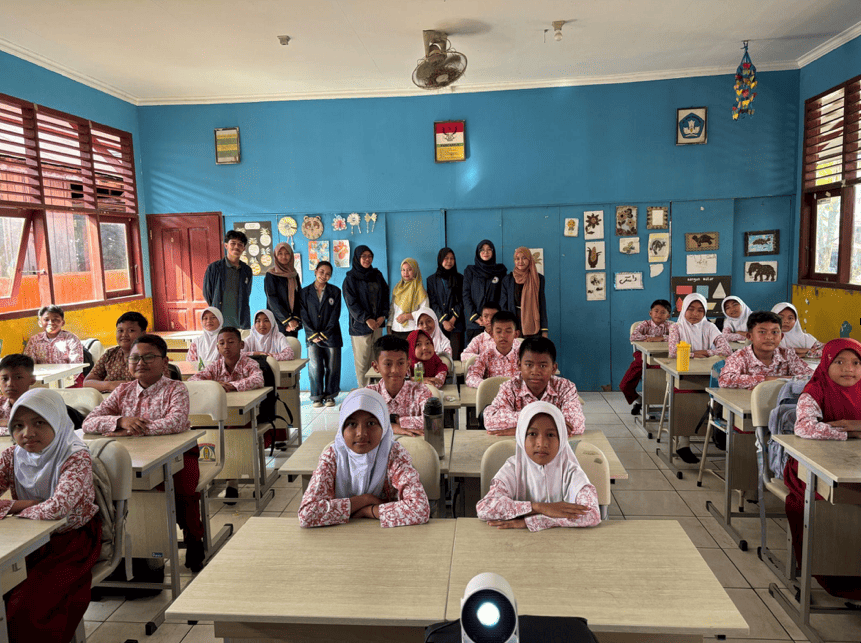 Mewujudkan Generasi Hijau melalui Inovasi Pengabdian kepada Masyarakat di SDN 028 Balikpapan Utara