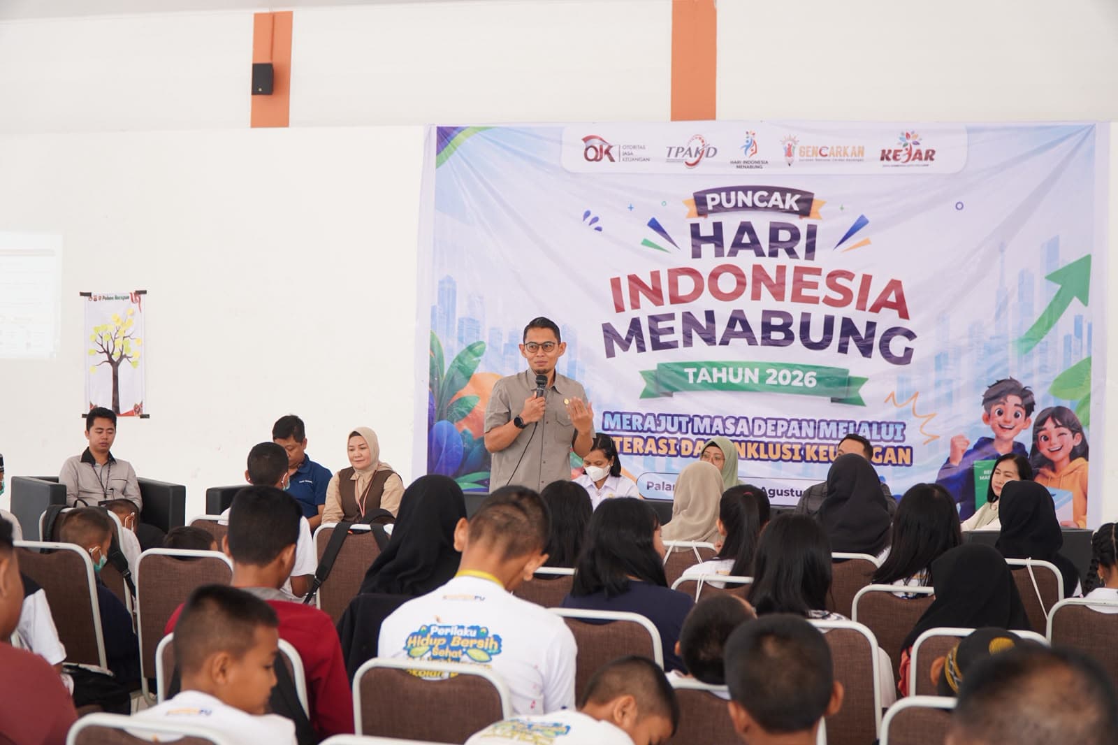OJK Kalteng Tanamkan Budaya Menabung Bagi Pelajar di Palangka Raya