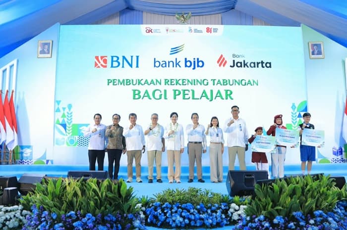OJK Tekankan Pentingnya Menabung Sejak Dini bagi Pelajar