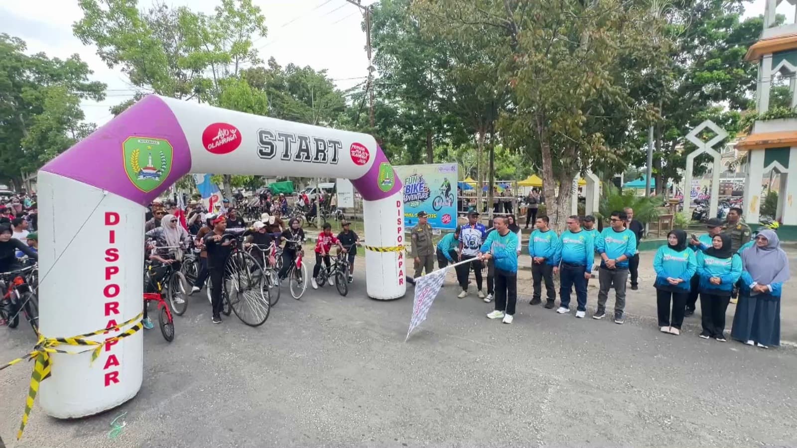 Ratusan Perserta Meriahkan Fun Bike and Adventure Sukamara
