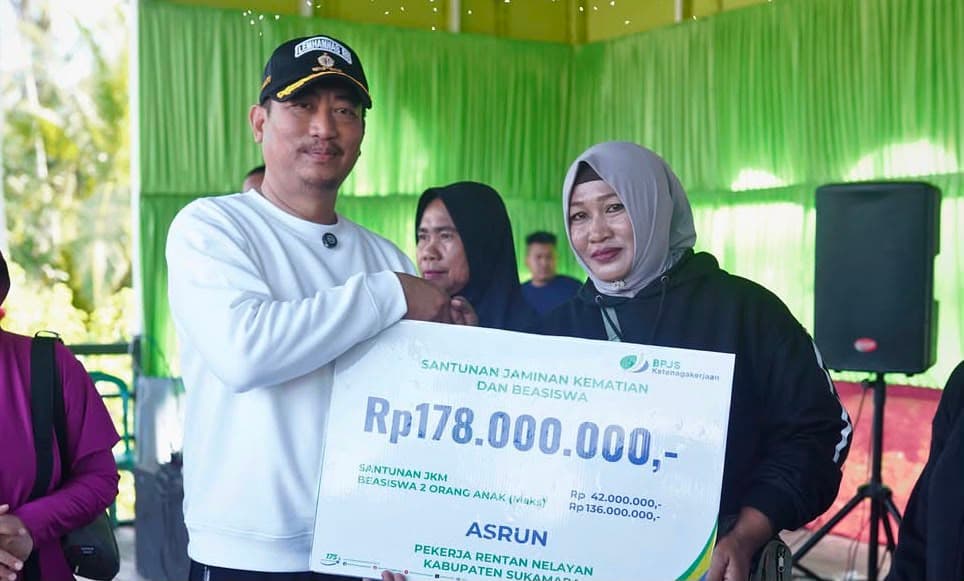 Bupati Serahkan Manfaat JKN