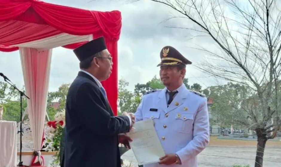 Bupati Terima Sertifikat Aset dari ATR BPN Sukamara