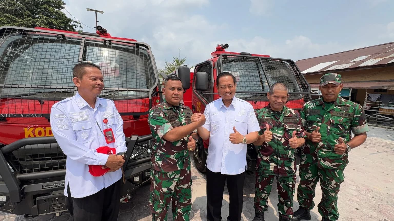 Pemkab Sukamara Terima Dua Unit Damkar Bantuan Presiden RI