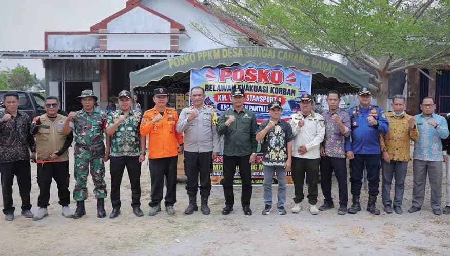 Bupati Sukamara Cek Posko Evakuasi Korban KM Virgo Transport 8