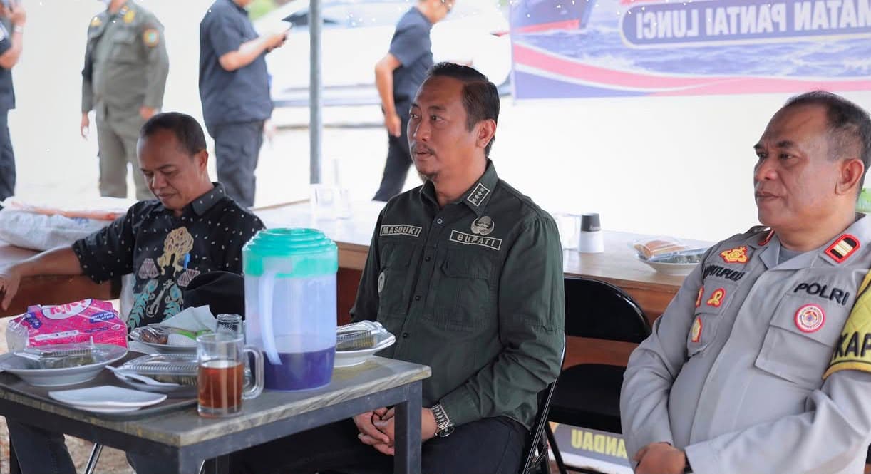 Pemkab Sukamara Bersama TNI-Polri dan Relawan Tangani Musibah KM Virgo Transport 8
