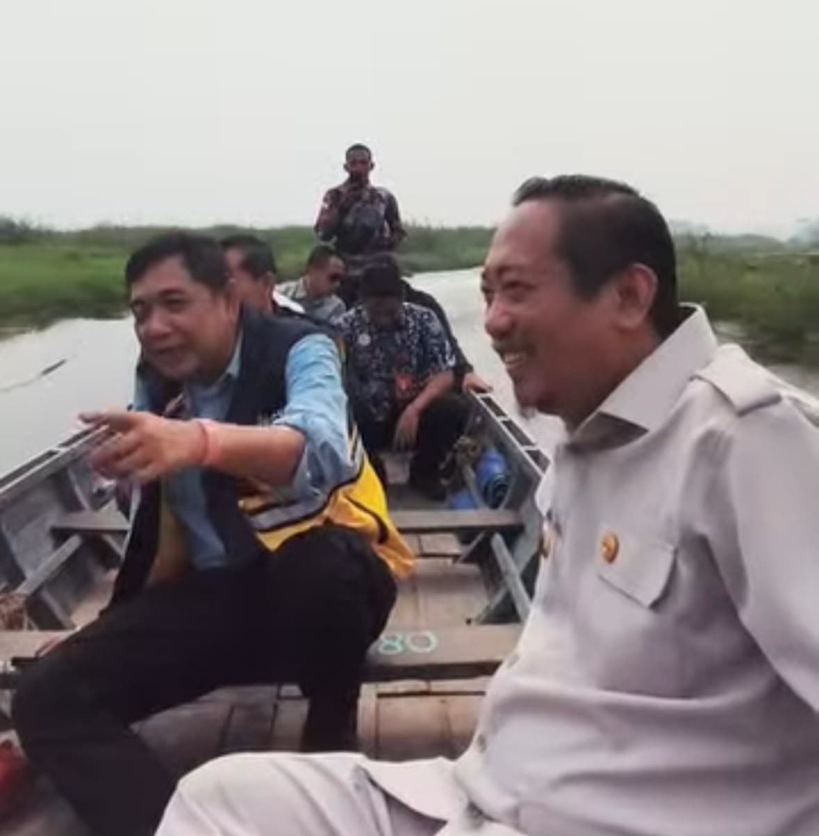 Pembangunan Jalan Penghubung Kalteng-Kalbar di Tinjau