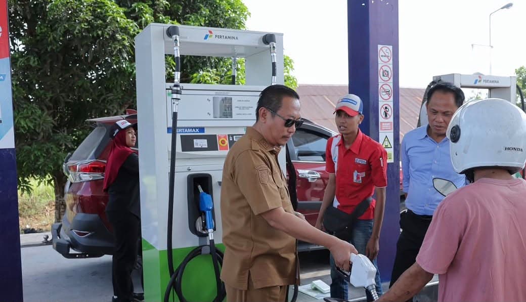 Bupati Sukamara Pantau Distribusi BBM