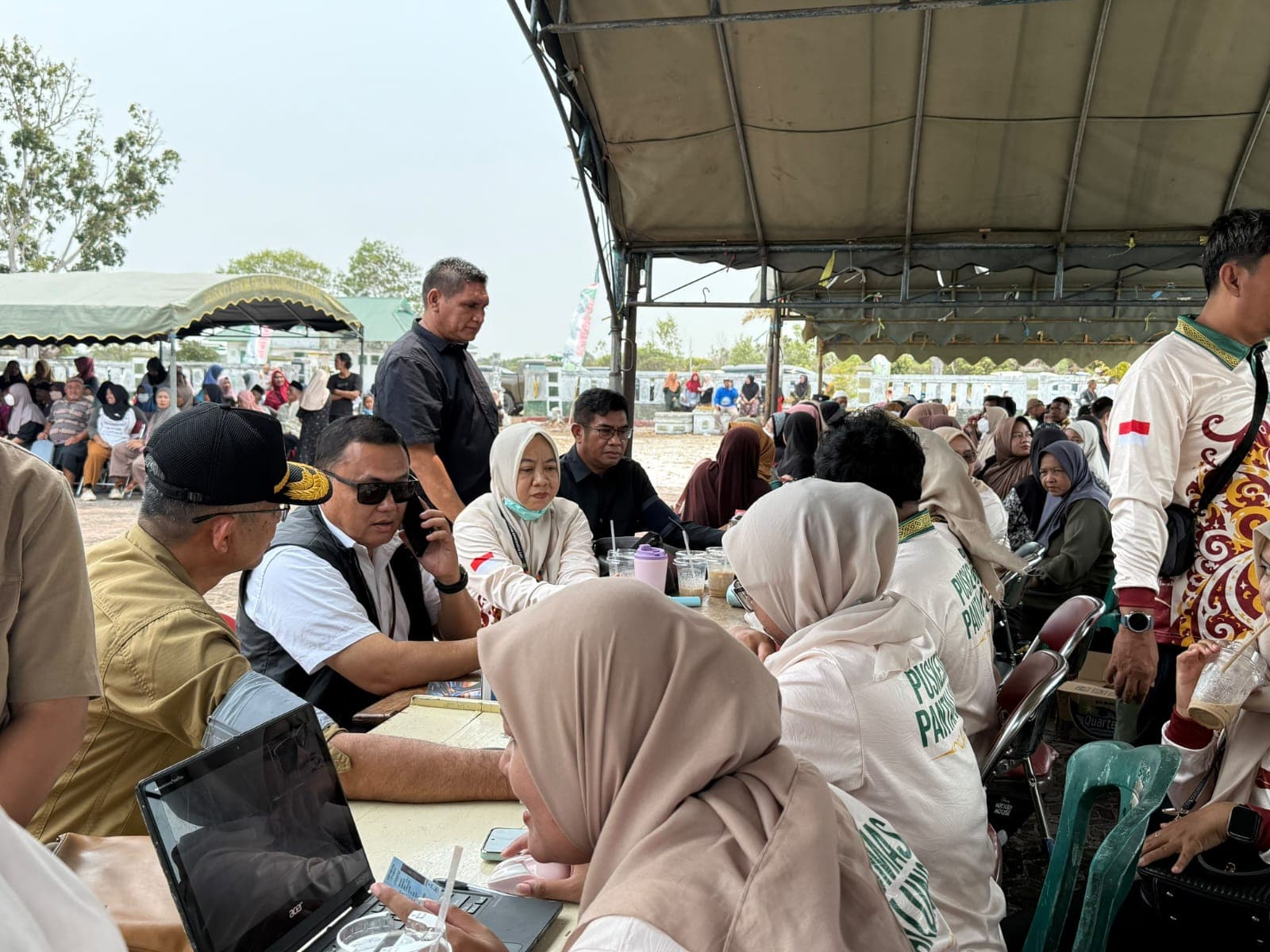 Warga Pantai Lunci Manfaatkan Pemeriksaan Kesehatan Gratis
